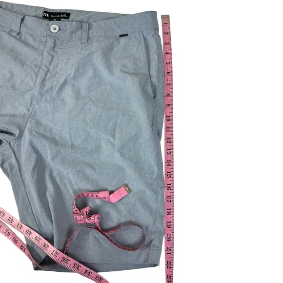 Travis Mathew Men’s Shorts Size 38 Blue - Picture 13 of 13